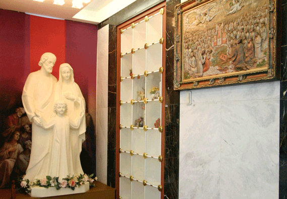 gallery2.gif